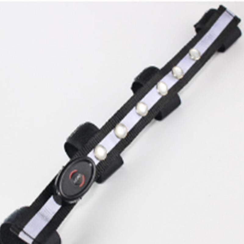 Blanc Cheval Tête Harnais Éclairage Coloré Tubes Lumineux Sangles Selle