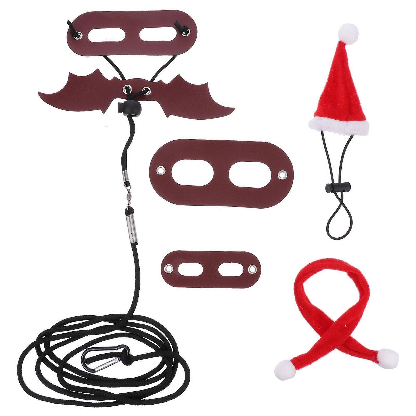 Pet Lizard Christmas Costume Set Including Scarf Hat and Leash 1Set