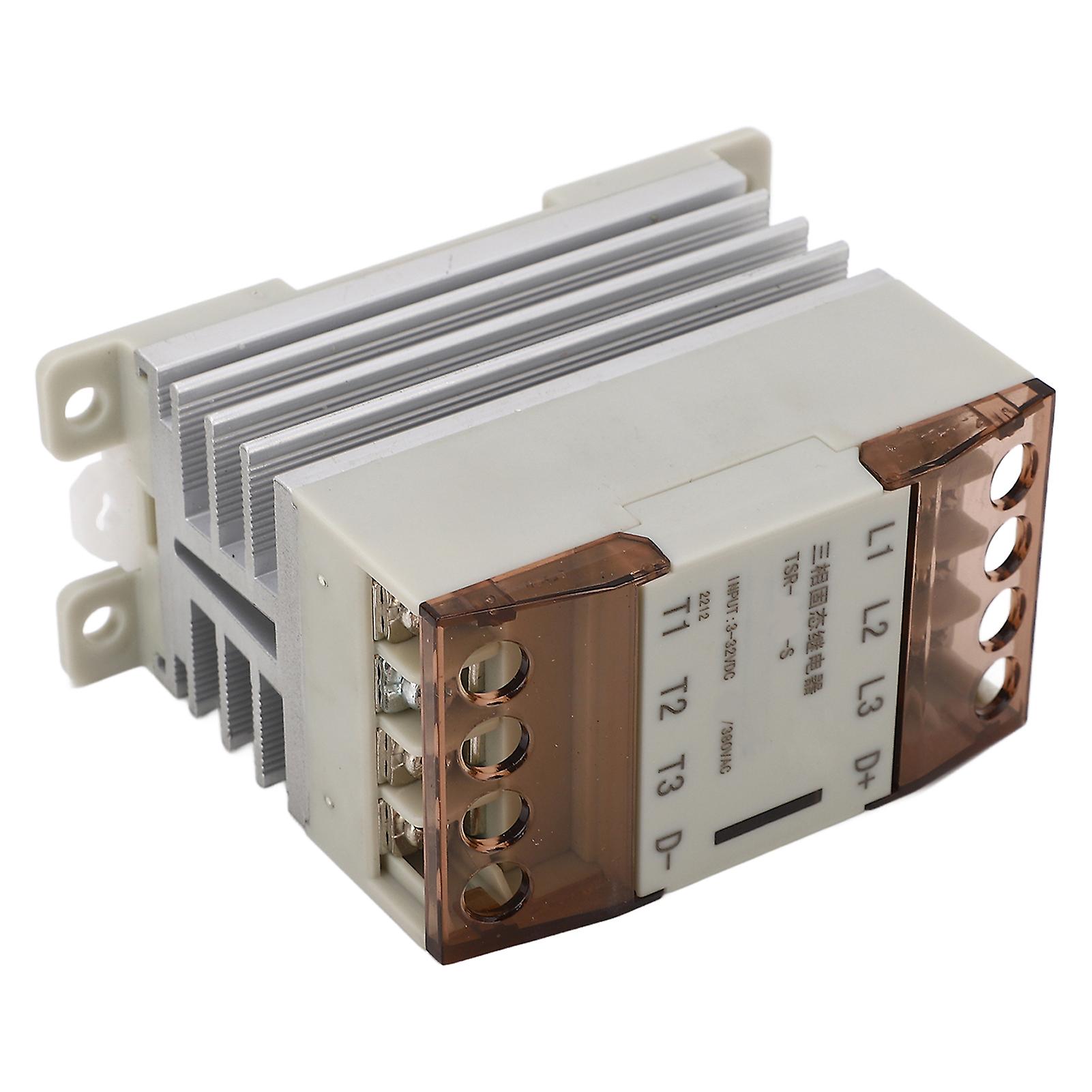 3 Phase Solid State Relay with Radiator 3‑32VDC Control Voltage 24‑380VAC Load Voltage White Shell 10A TSR 10DA S 