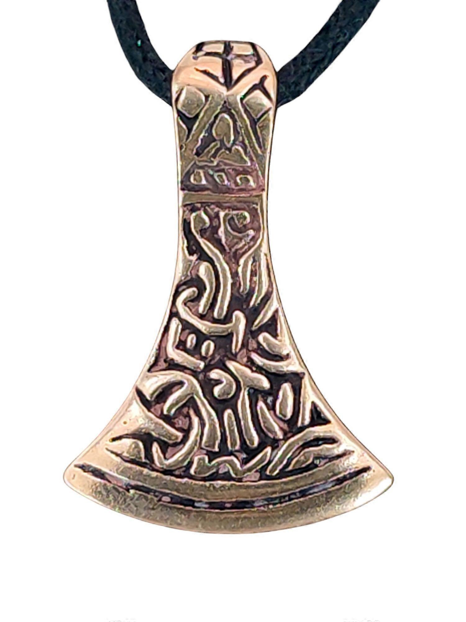 Pendant 35 Axe - Bronze