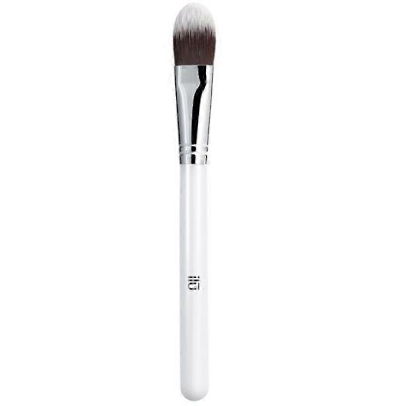 Flat Foundation Brush 113