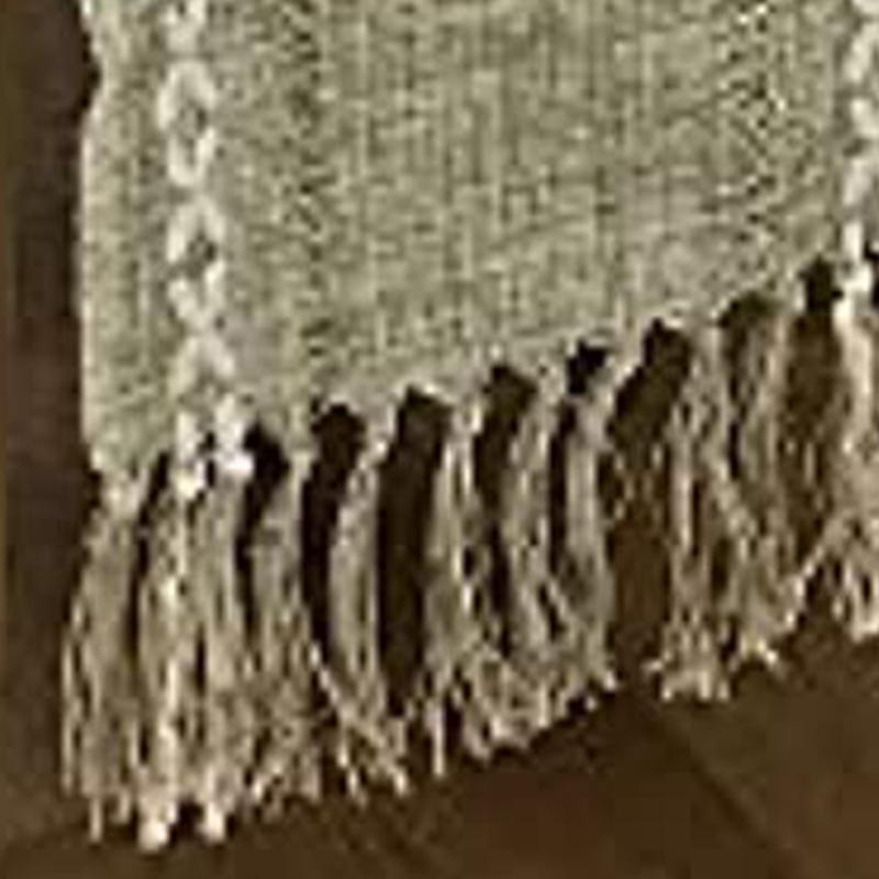 Retro Table Runner Elegant Hand Woven Cotton Linen Dining Table Runner with Tassels for Wedding Home Cross Green 