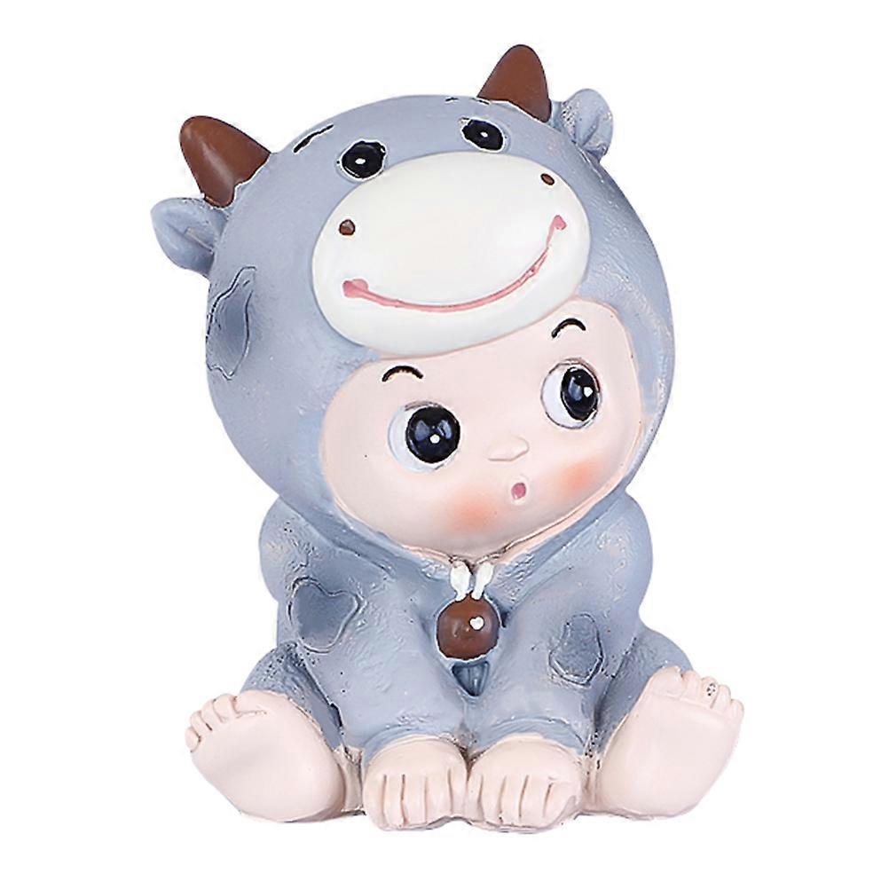 Cartoon Resin Ornament Calf Doll Craft Cake Figurine For Room Decorations 6x4.5cm 1Pack