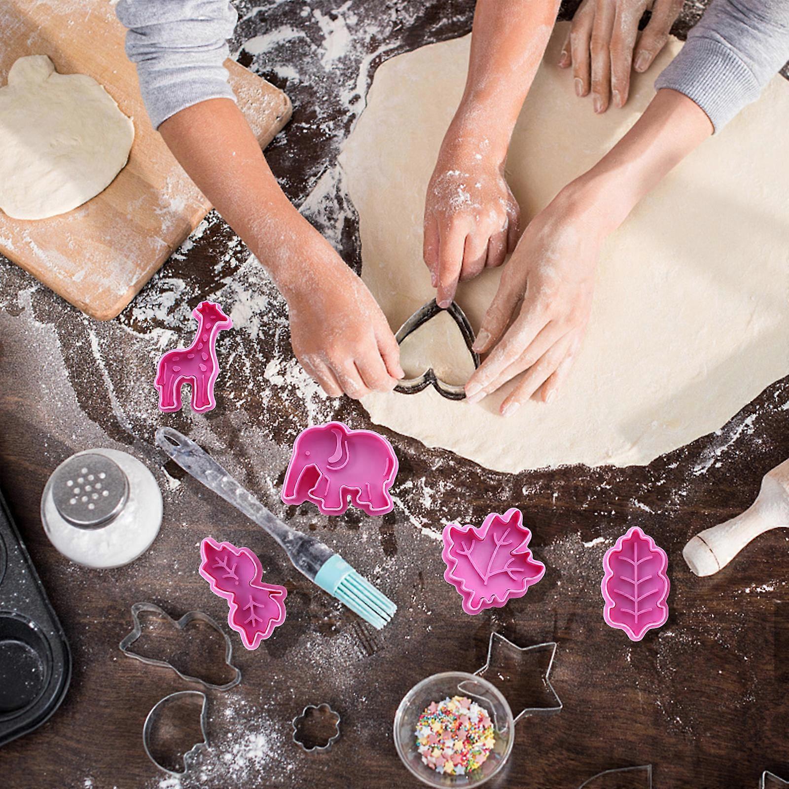 Baking Tools Biscuit Molds for Baking Use 2Sets Cartoon Leaf Patterns