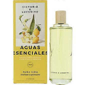 Eau De Toilette Spray Victorio & Lucchino Aguas Esenciales V&l Pura Vida 250 ml