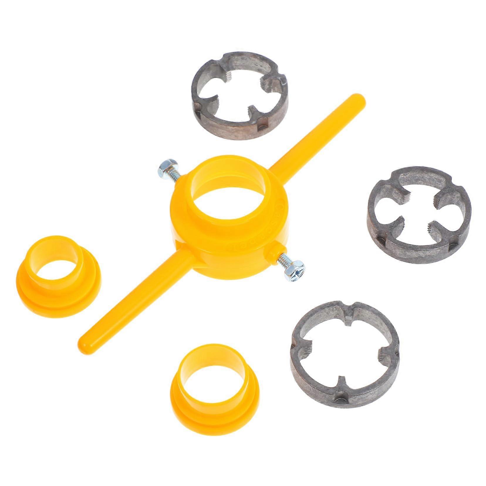 1 set of water pipe thread cutter kit, manual tool set for plastic pipes for installations, repairs, and industrial applications.