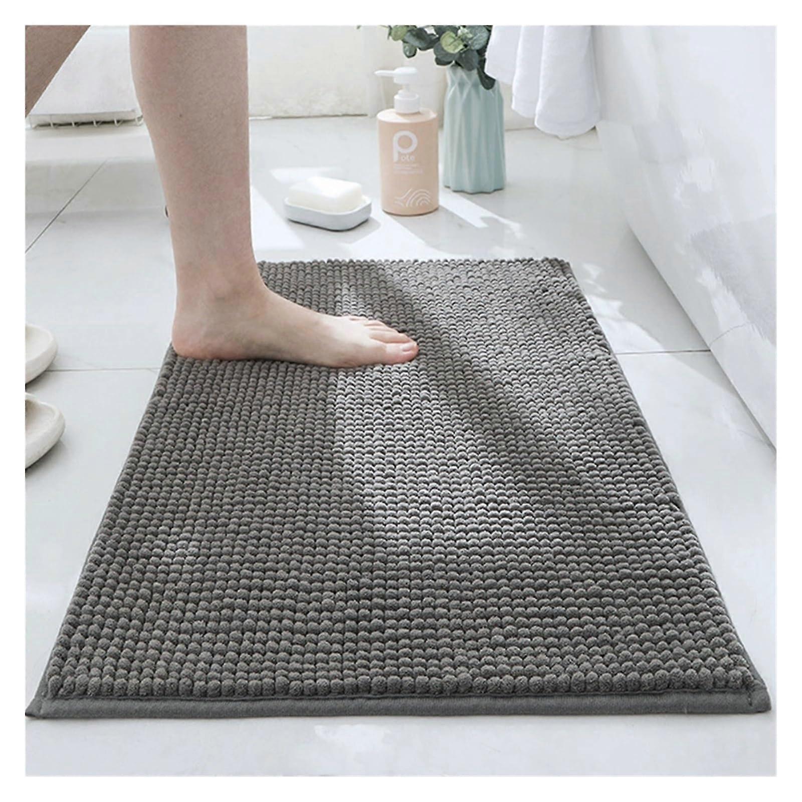 Absorbent Non-Slip Chenille Bathroom Mat, Machine Washable