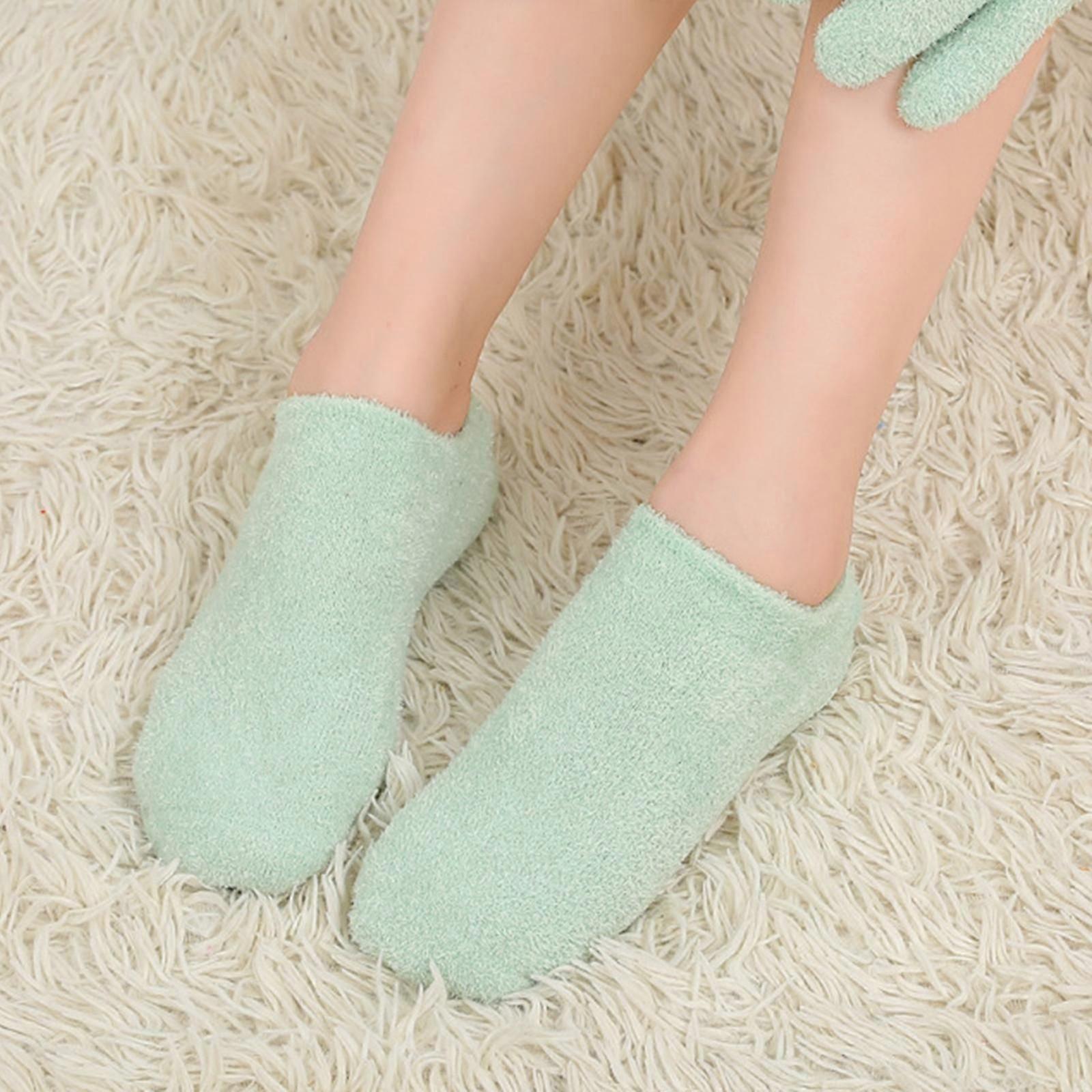 保湿ソックスは、足の乾燥、かかとのひび割れ、角質、キューティクル、肌荒れに役立ちます