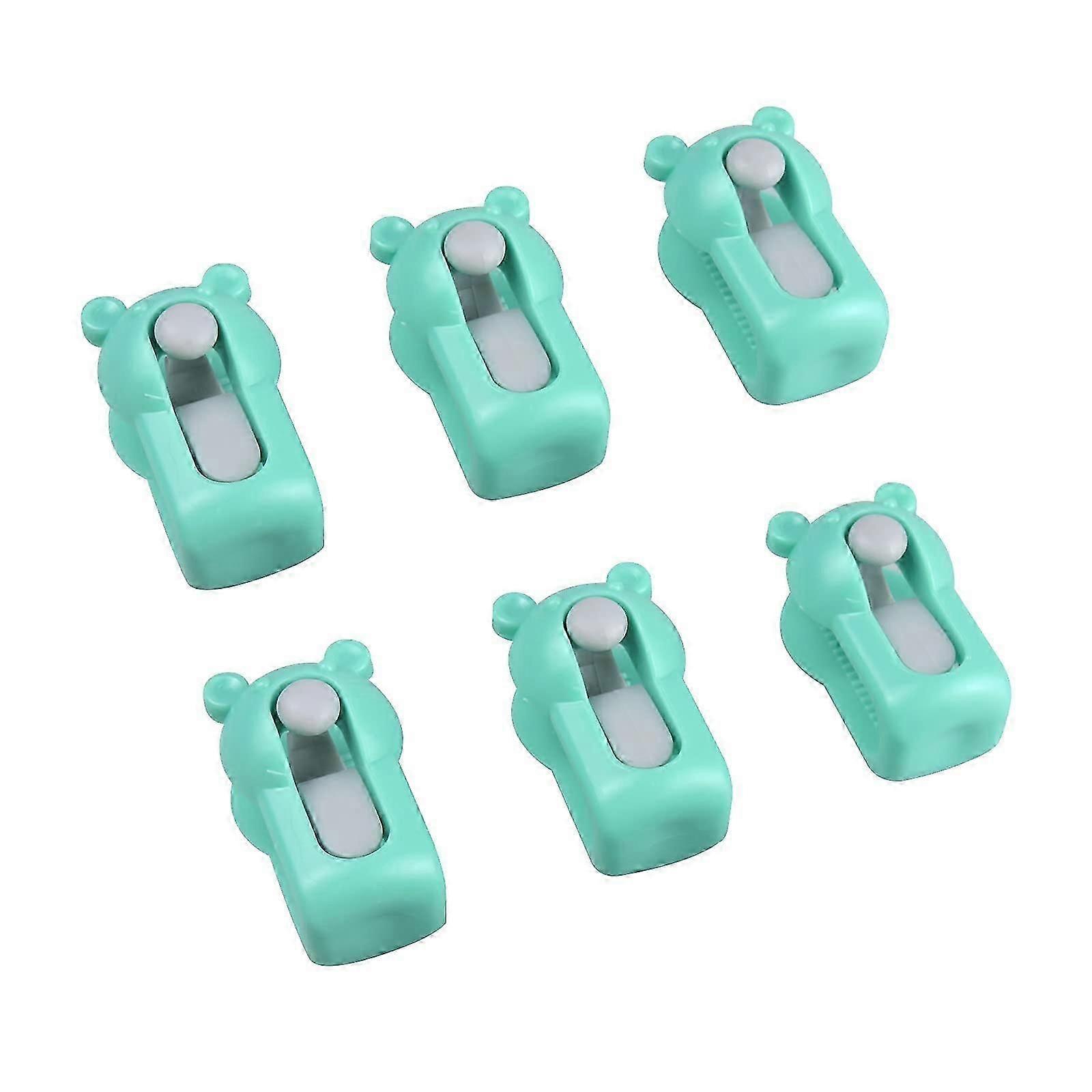 Cute Bear Duvet Clips: Secure & Decorate Your Bedding