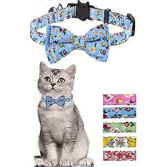 Colar de gato com gravata borboleta e padrão floral azul do sino