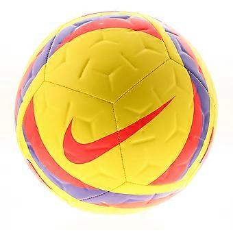 Nike Academy Team Footbal yellow