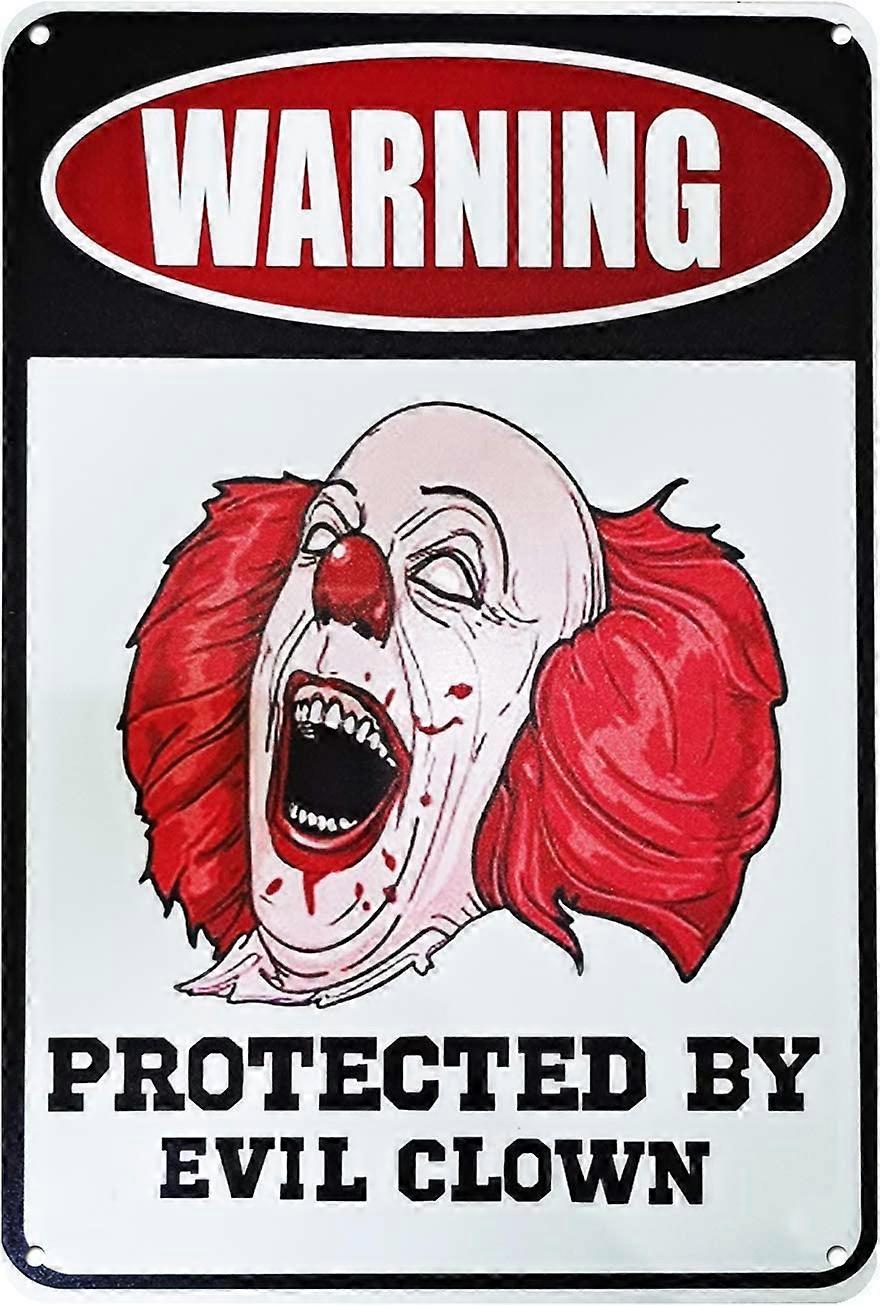 تحذير محمي بواسطة مهرج شرير علامة معدنية مضحكة للمرآب أو كهف الرجل أو الفناء أو الجدار.