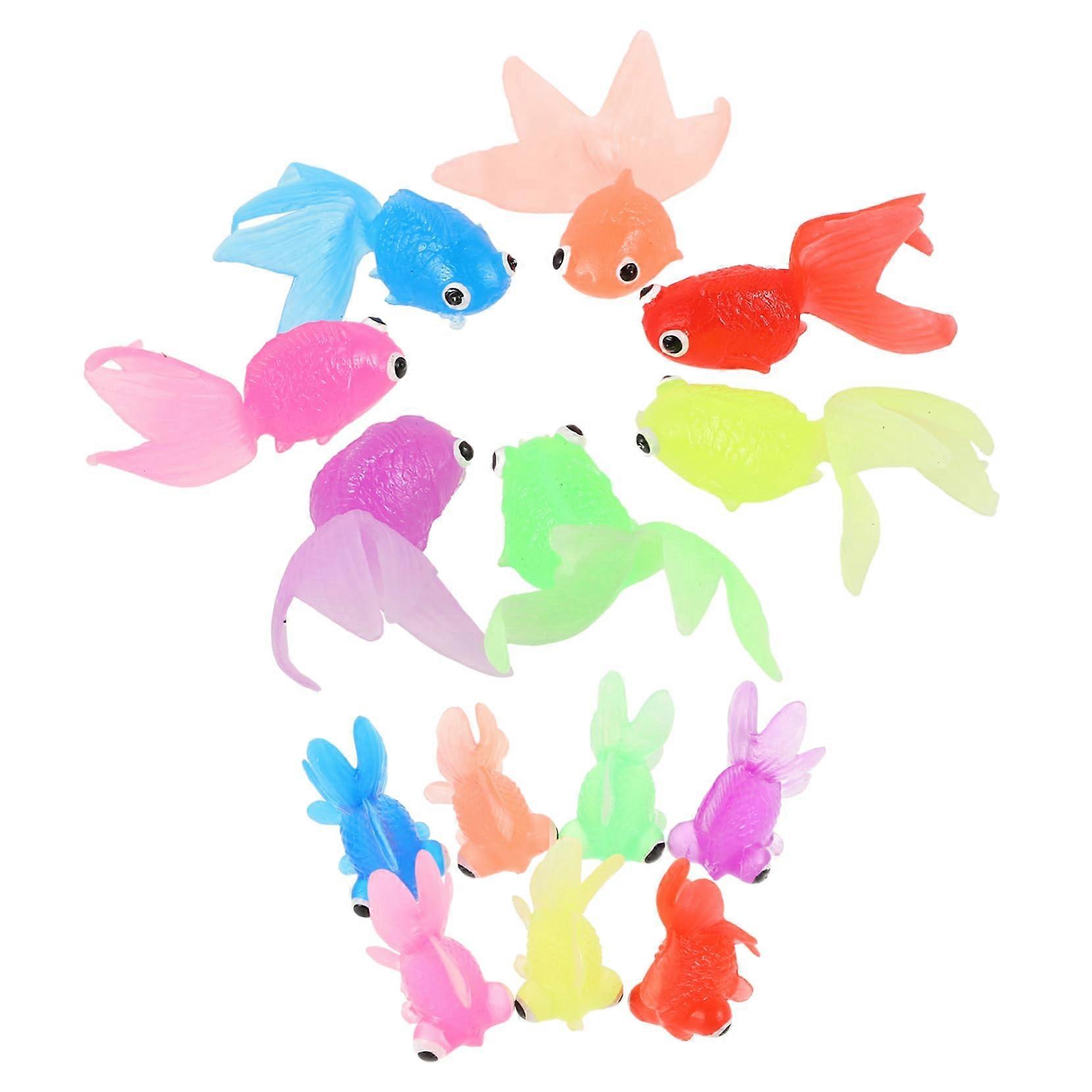 14 Piece Realistic Floating Goldfish Set for Bath Fun and Aquarium Decoration, Interactive Play Activities