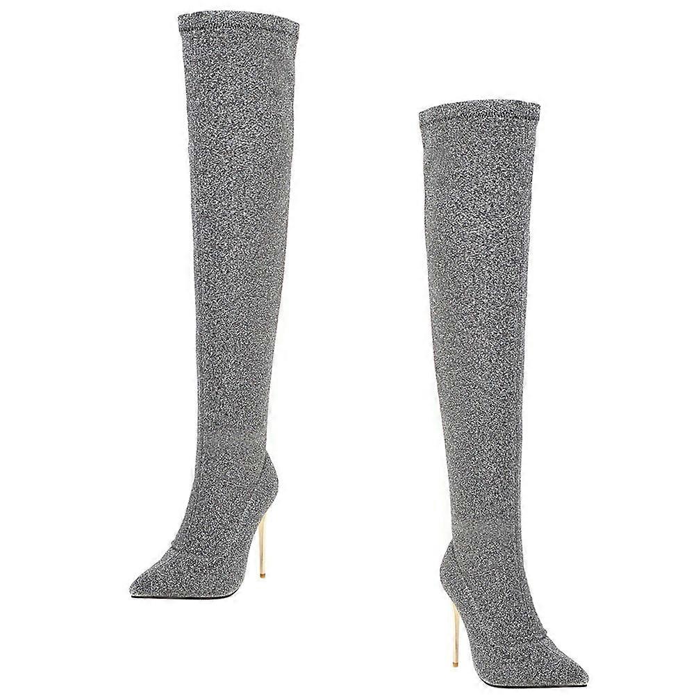 Fashionable High Heel Boot Designed to Keep Feet Warm in Chilly Conditions