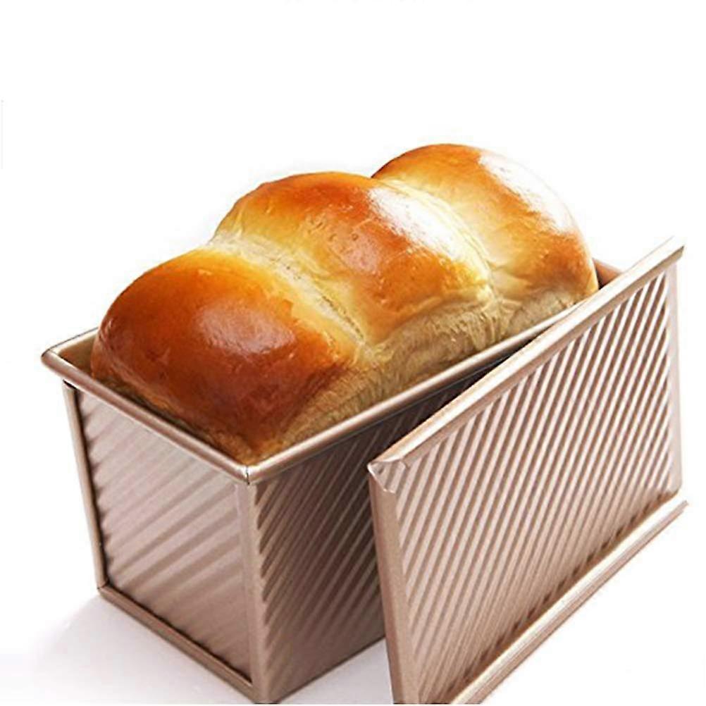 Non Stick Bread Loaf Pan with Lid, Golden Rectangular Bakeware for Even Heating and Easy Cleanup