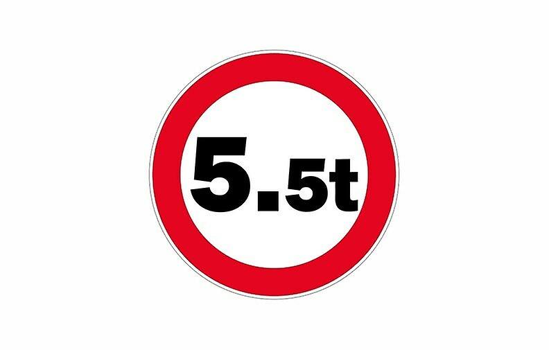 不干胶贴花 标志 禁止 重型货车 卡车 5.5 吨