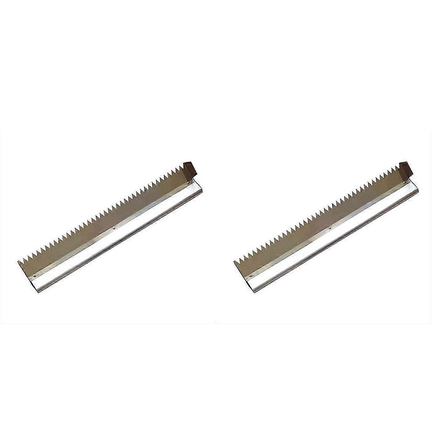 Plastering Trowel Triangular Trowel 10mm Eye 600mm Long