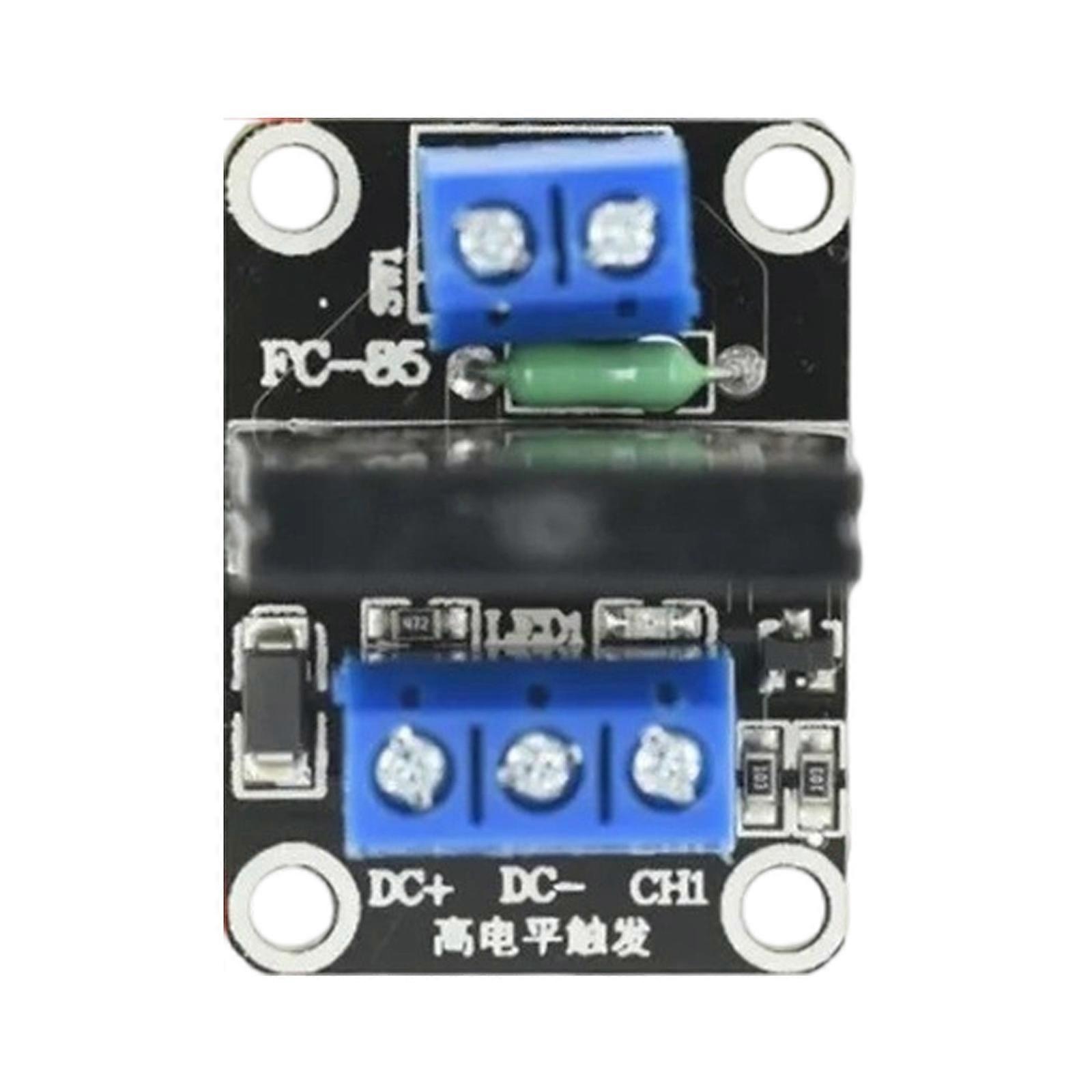 Endüstriyel SSR Modülü 5V 12V 24V Yüksek Seviye Tetikleyiciler 2A Çıkış Kapasitesi Sigorta Korumaları Motor Kontrolü İçin Çok Renkli