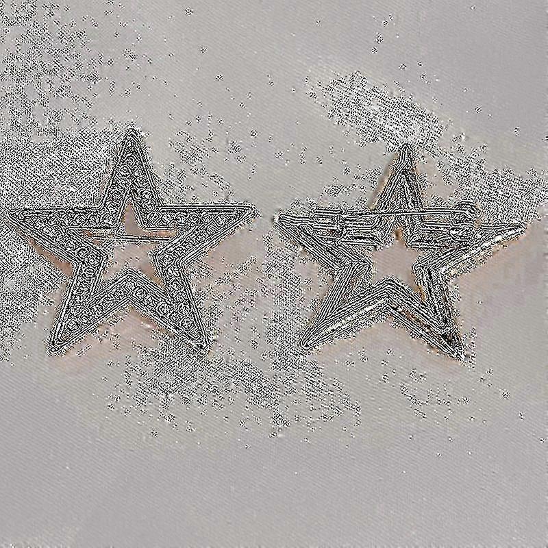 Double C Design Brooch for Classic Style Lovers