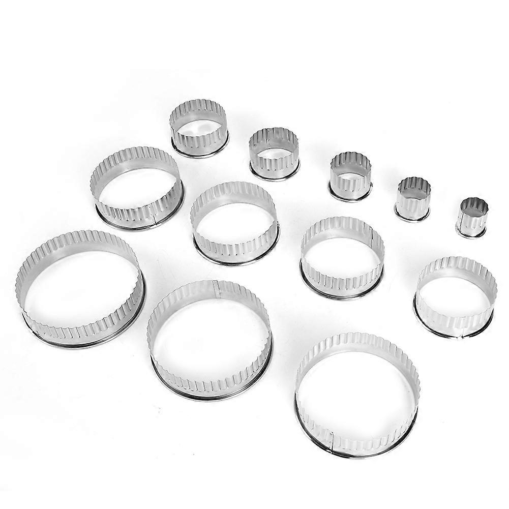 12pcs Round Stainless Steel Cookie Cutter Set with Teeth for Dough, Biscuits, and Cakes - DIY Baking Tool