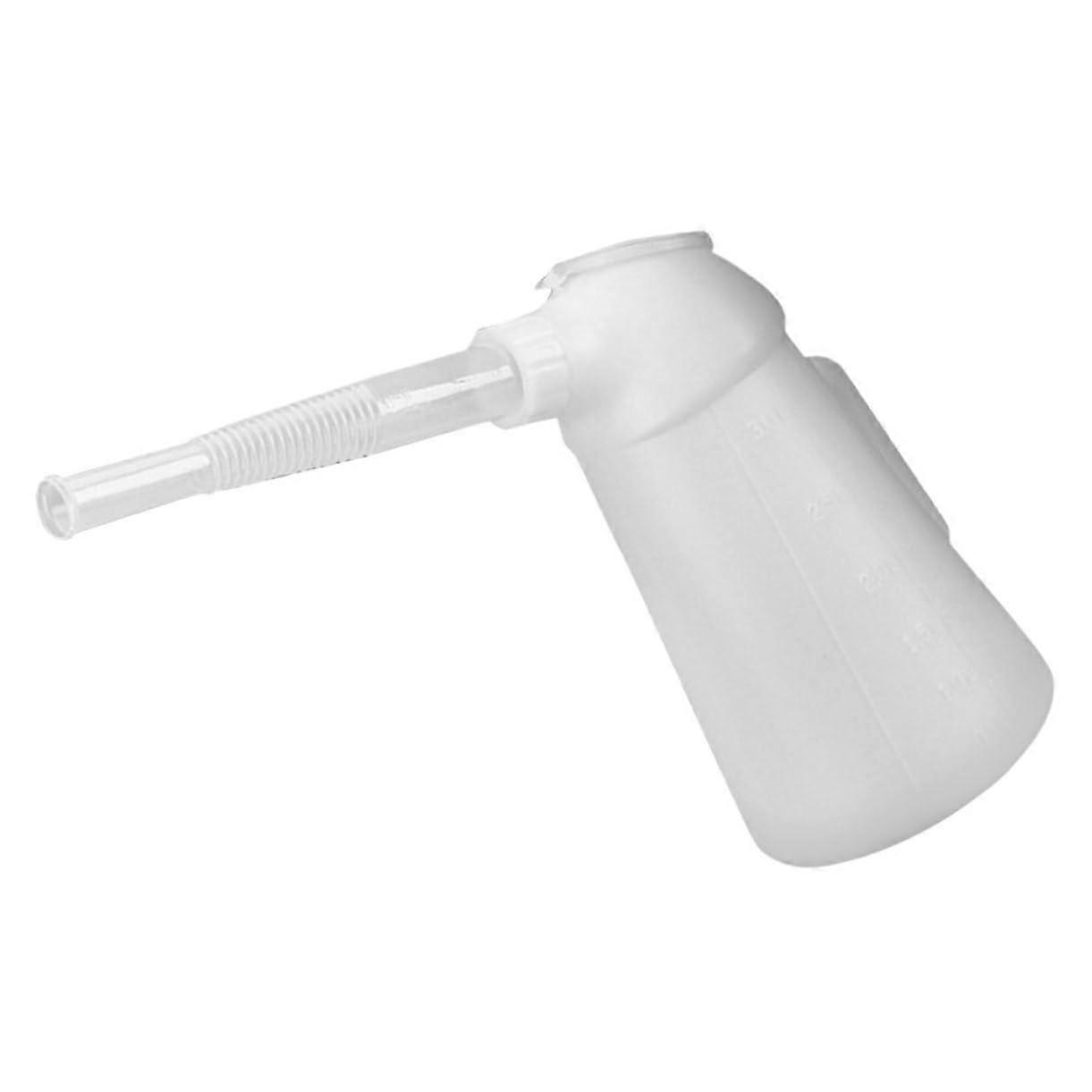 Motor oil filling device, car oil bottles, automobile container, pump bottle