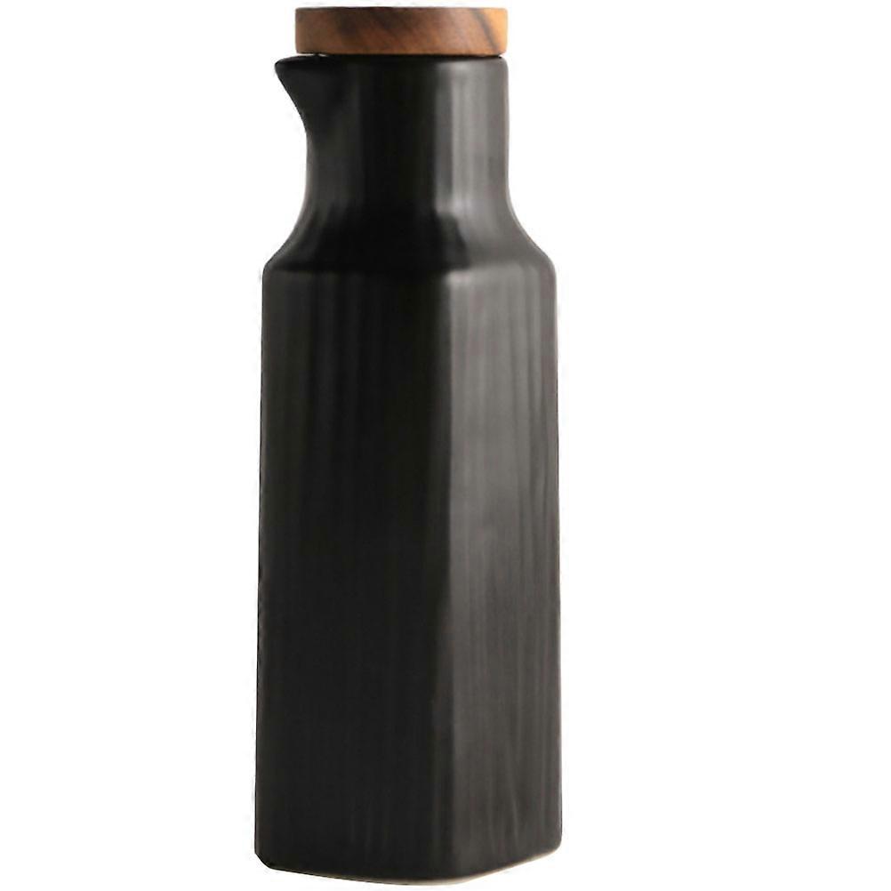 Stylish Vinegar Bottle Lid for Efficient Kitchen Organization