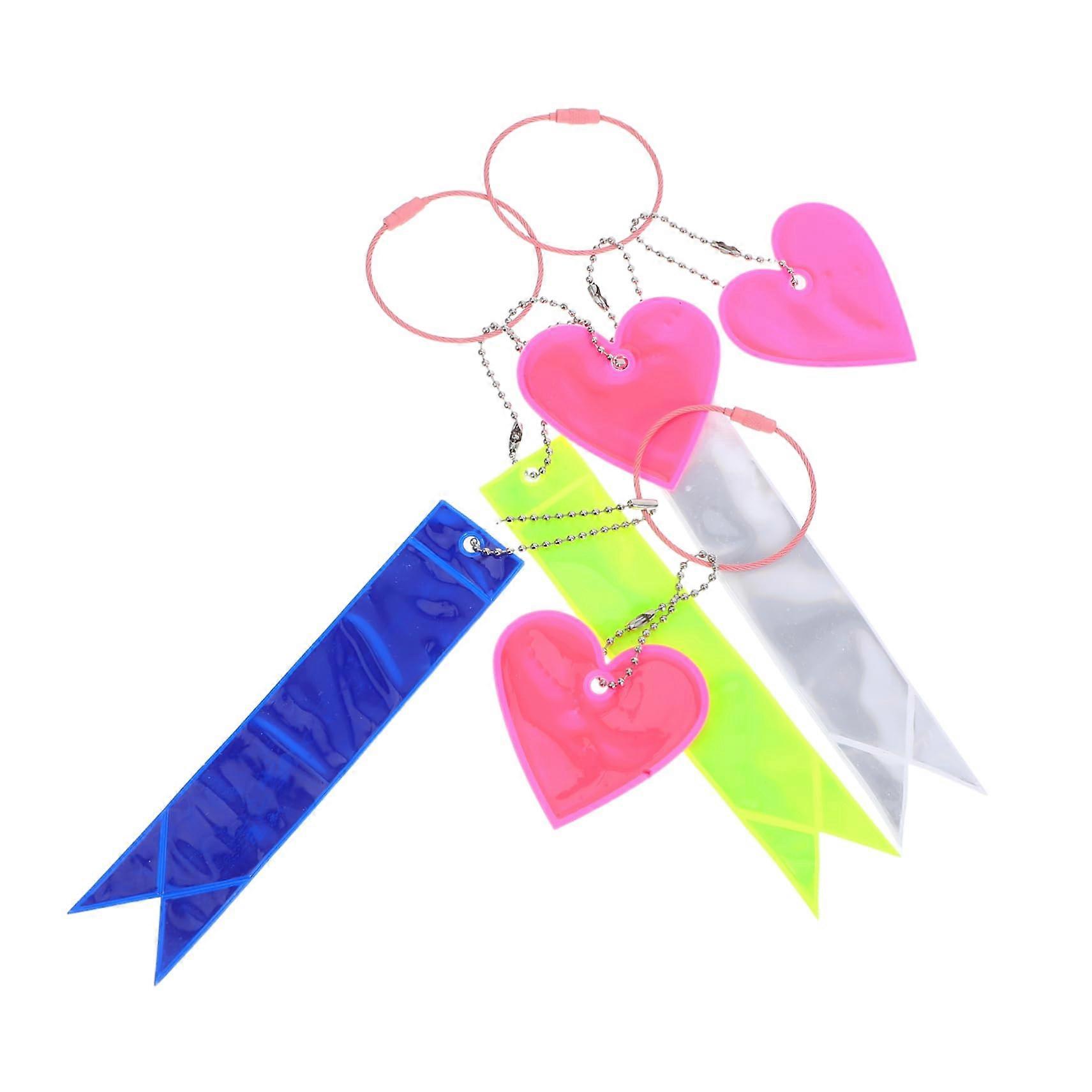 3 pieces of  visible keychains for bicycles, seats, and backpacks for night rides and safety warnings.