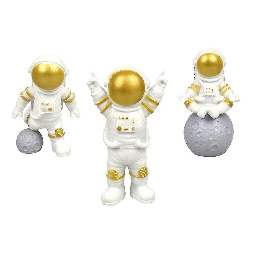 Mini Astronaut Car Interior Resin Decor for 3Pcs Space Figurines