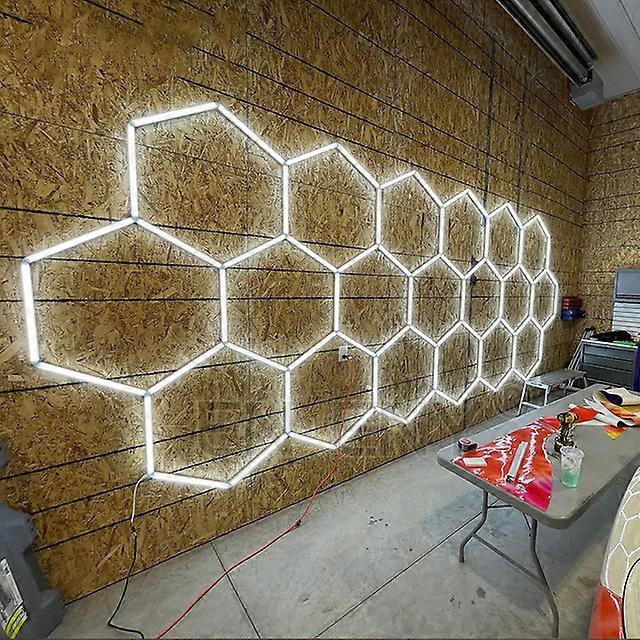 Tilpasset 3 * 7.2M Hexagon Honeycomb LED-lys Aluminiumshus Garagebelysning til bildetaljer