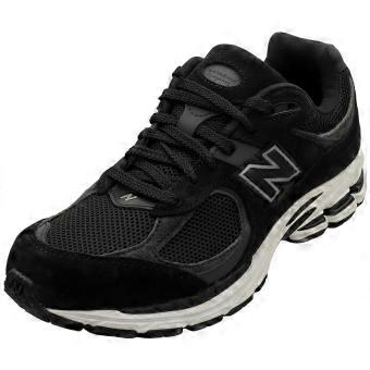 New Balance 2002 Mens Casual Trainers in Black White