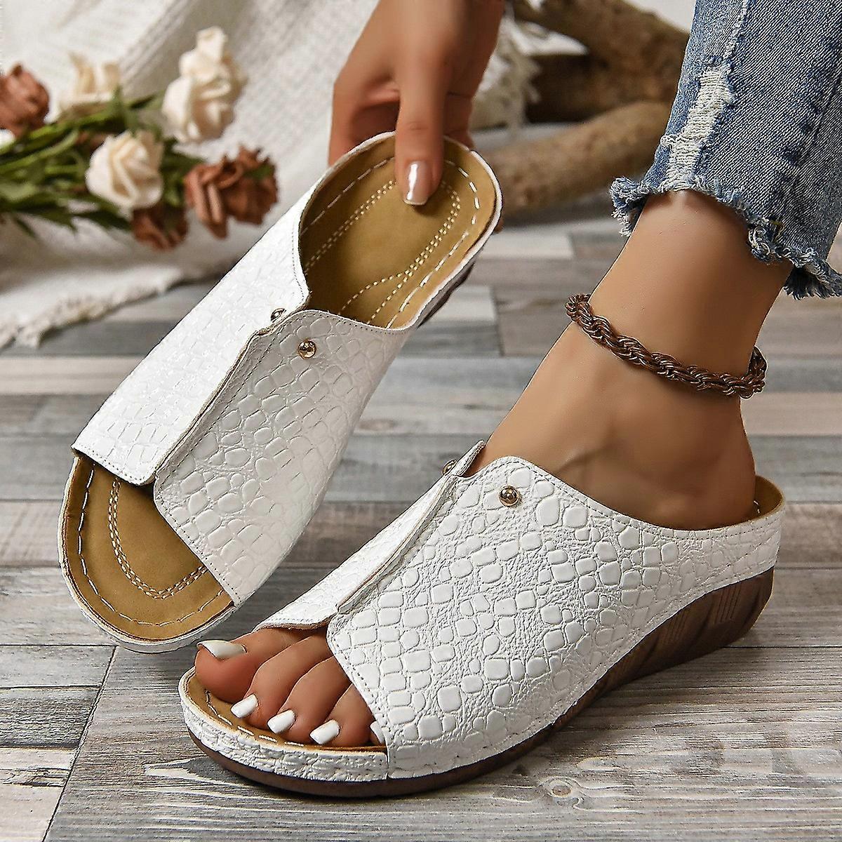 2024 Summer Snake Pattern Rivet Fish Mouth Women's Wedge Heel Slippers Shoes