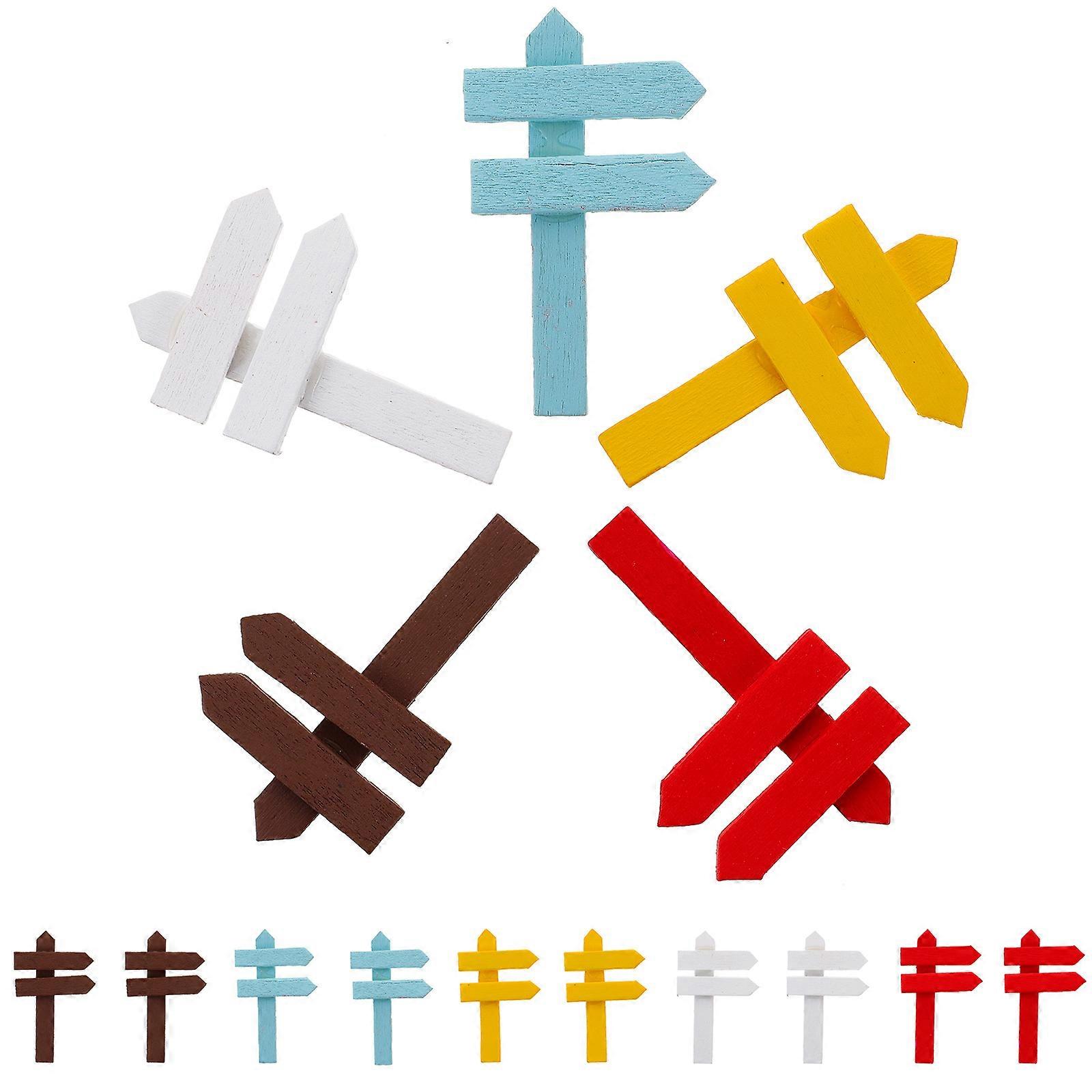 Mini Decorative Wooden Fence for Kids in Assorted Colors 25 Pieces