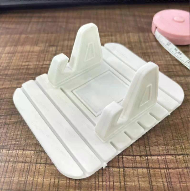 Car Navigation Bracket Car Dashboard Desktop Car Bracket Silicone Non-slip Mat Lazy Mobile Phone Bracket Mobile phone universal