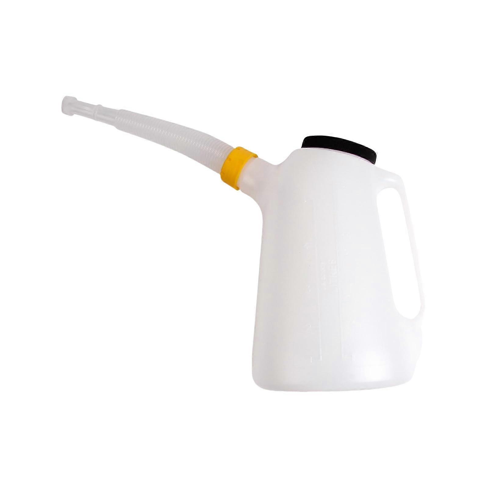 Sturdy oil can container with measurement markings, leakproof, suitable for automotive and motorcycle applications, 5L