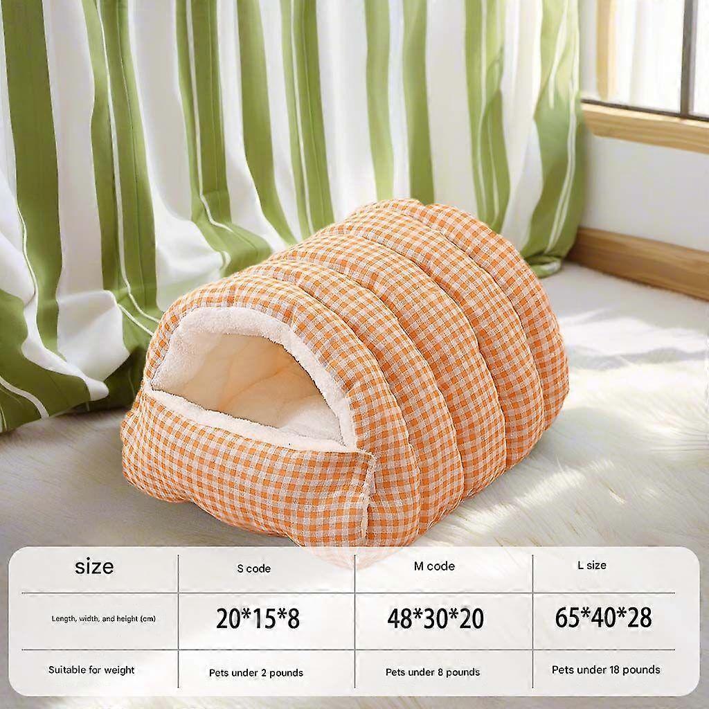 Winter Warm Enclosed Cat Bed