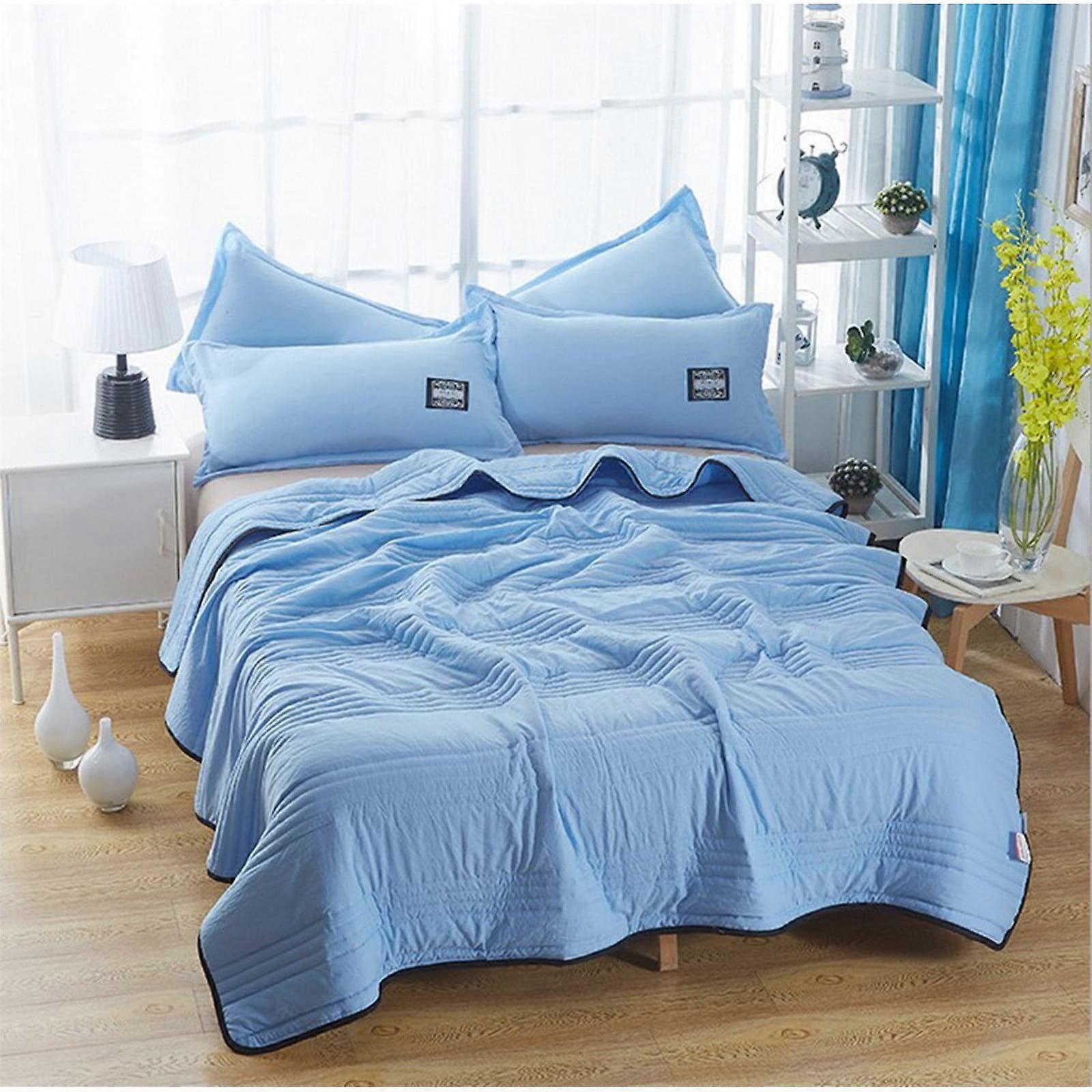 Clearance! Bocqde Twin Size Comforter, Solid Color Cool Quilt for Summer, Vacuum-Packed Twin Quilt – Compatible with Twin Beds