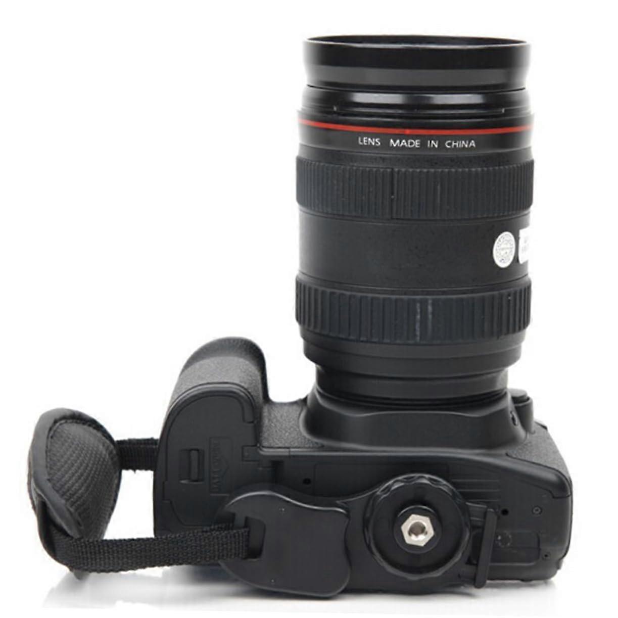 Adjustable wrist strap for DSLR cameras made of neoprene for stability and comfort while filming. Compatible with Olympus and other models.