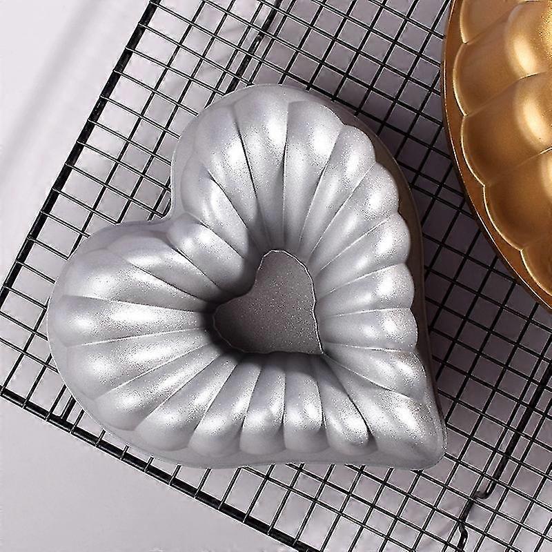 Nordic Ware Elegant Heart Bundt Pan