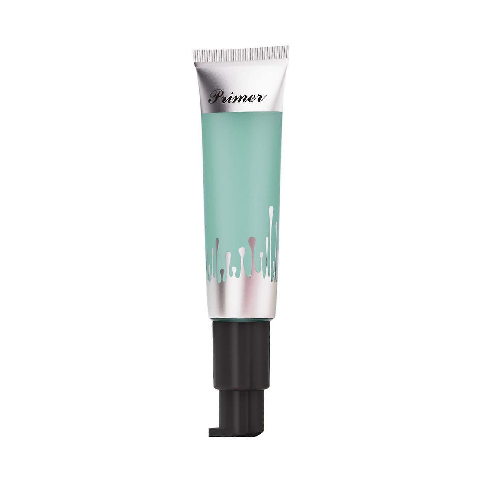 Invisible gel before makeup: moisturizing pores, a beauty tool.