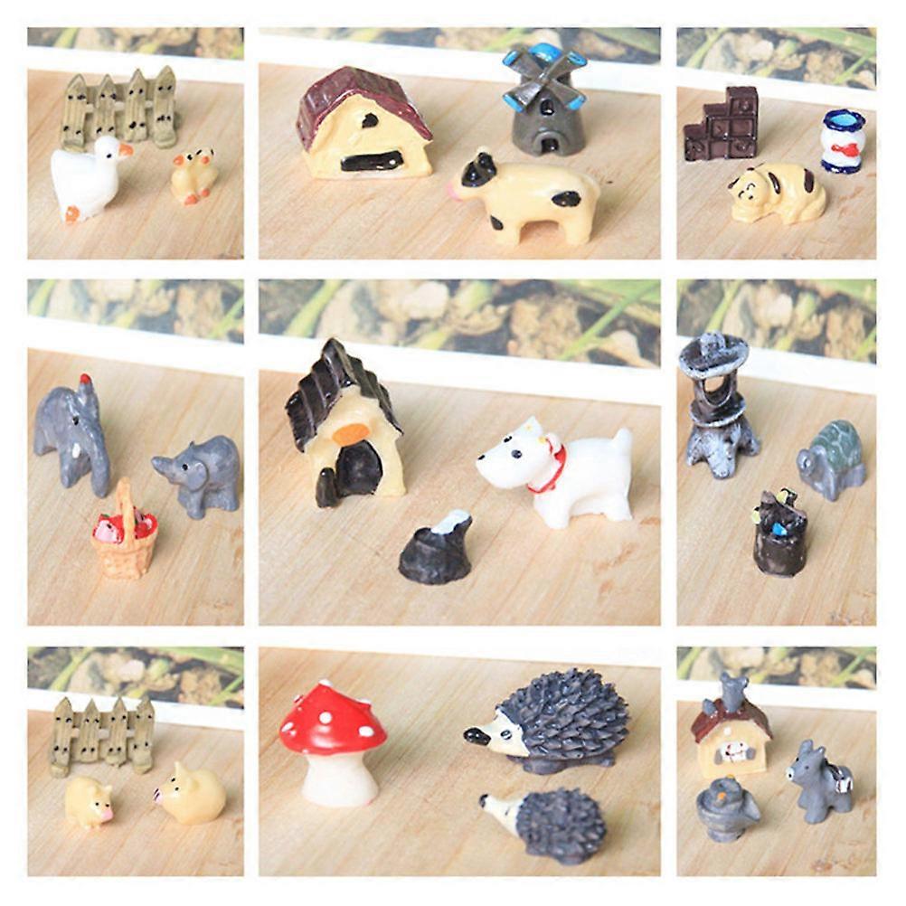 Plastic Animals Figures Simulation Micro Landscape Animal Figurines Set for Fairy Garden Miniature Garden Assorted Color Waterproof 30Pcs