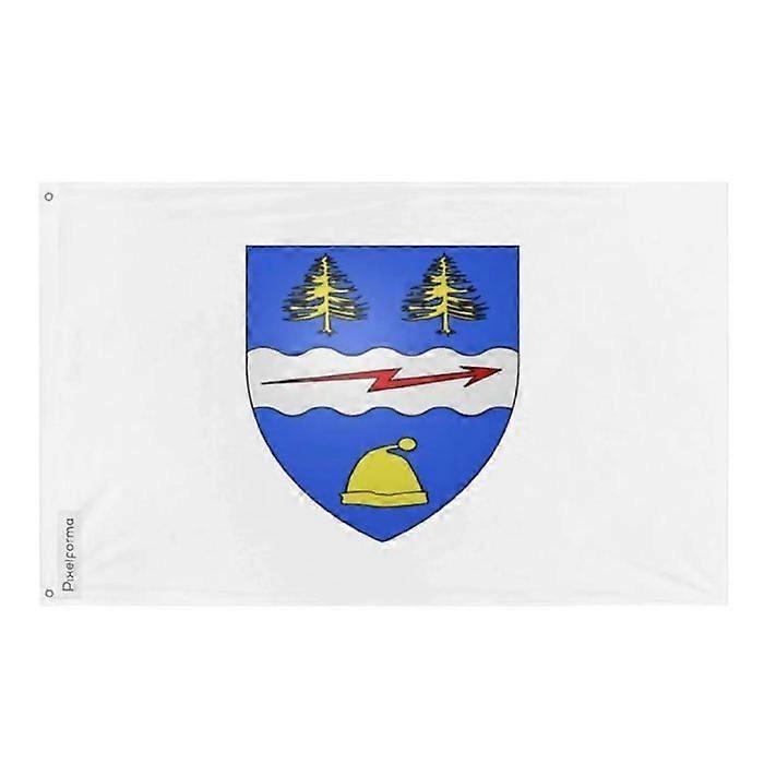 La Tuque Flag – 192 x 288 cm – Polyester – Iron Eyelets – Durable