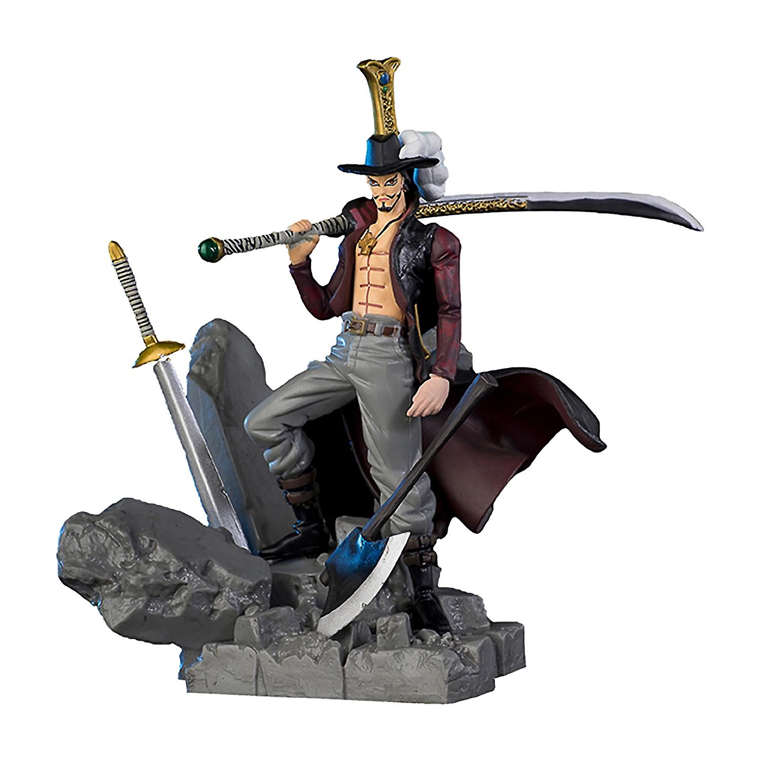 Hawk-Eye Mihawk Action Figure Collectable Vivid Expression Solid Anime Hawk-Eye Mihawk  Model Toy