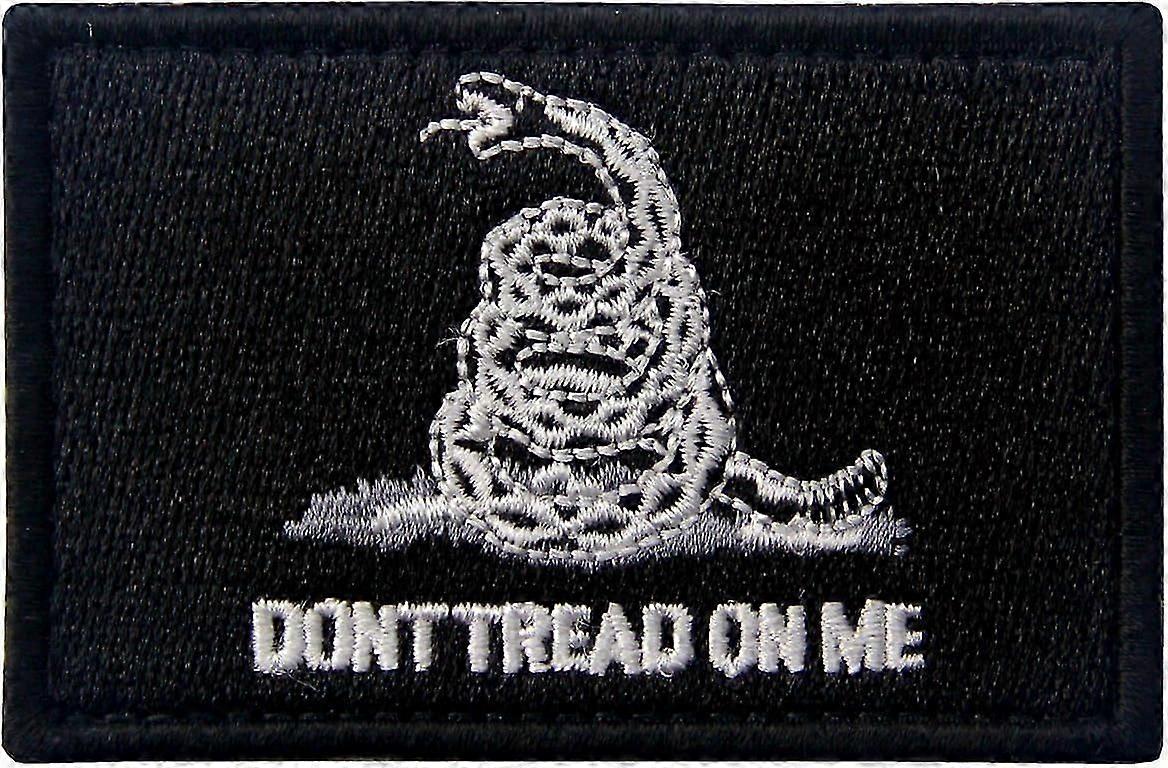 Écusson Tactique Don't Tread On Me - Blanc et Noir KB
