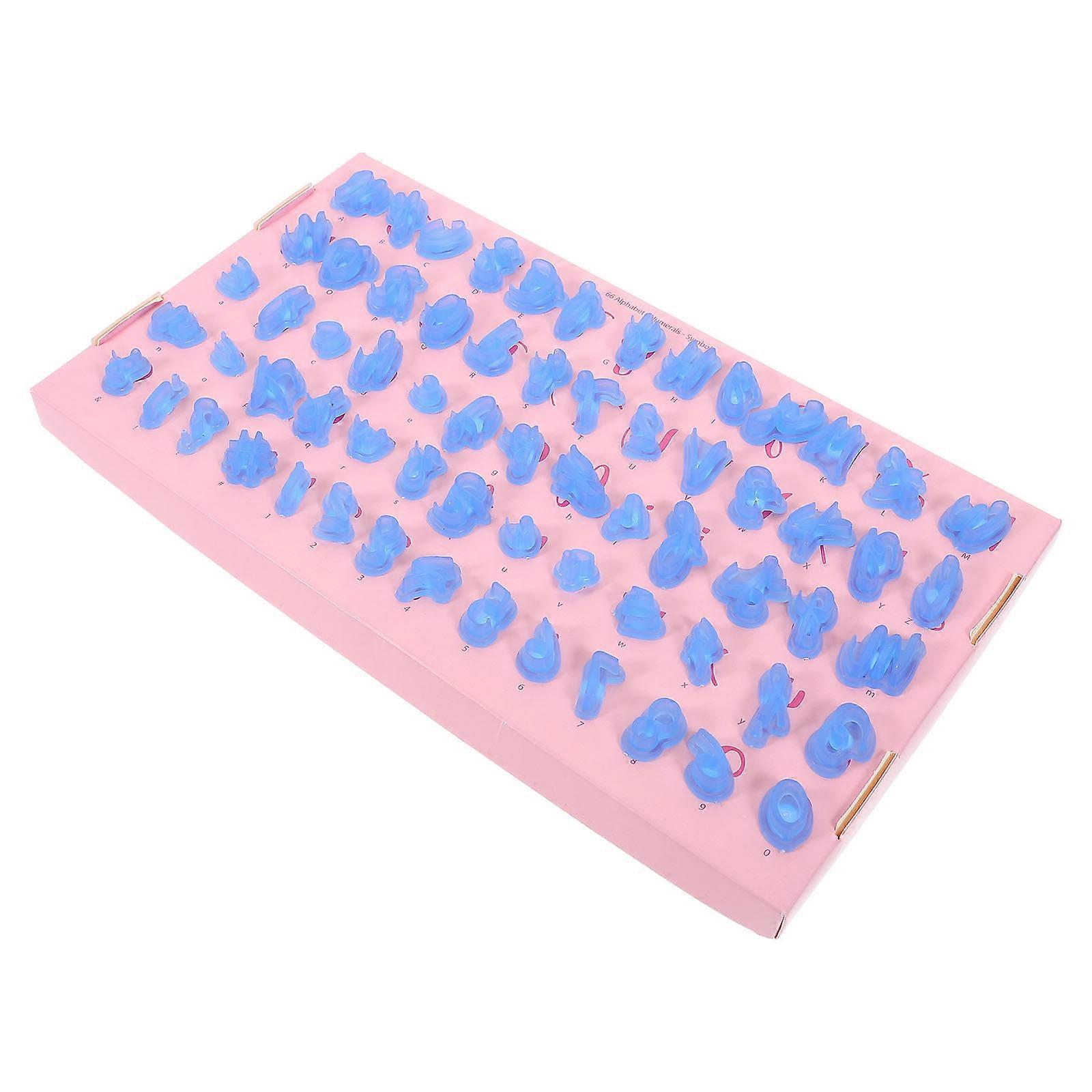 Professional Cake Shop Use Cookie Molds Wear-Resistant PP Material 66Pcs