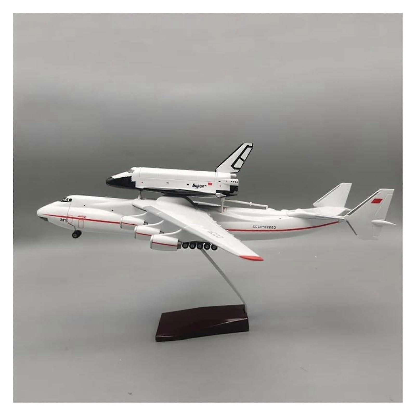 Aerobatic Plane Antonov AN-225 Mriya Resin Model 1/200 Display Collectible Space Shuttle Blizzard Transport