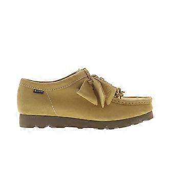 Clarks Adult Mens Wallabee GTX Casual Oxfords & Lace Ups