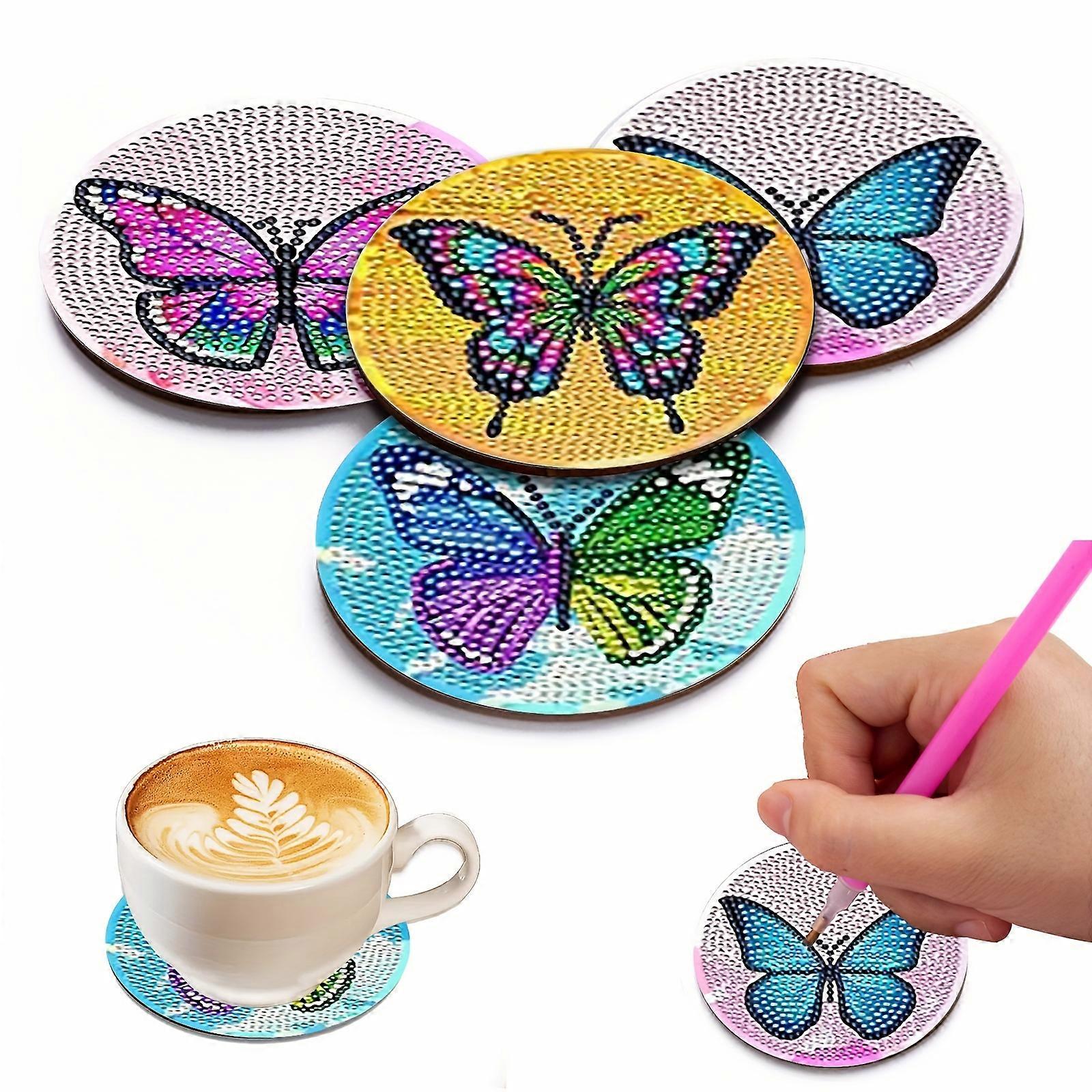 4ピースDIYダイヤモンドペインティングコースター - 繊細な蝶のデザインと見事な日の出/日の入りのテーマを持つ美しい木製工芸品 - 保護Furnit