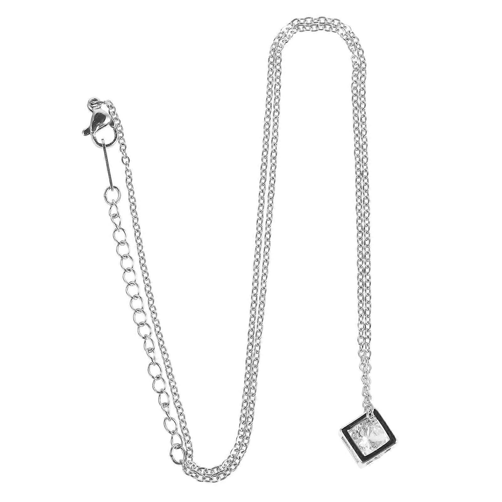 Stylish Car Hanging Ornament For Interior Aesthetic With Zircon Material Suitable For Everyday Look 1Pack