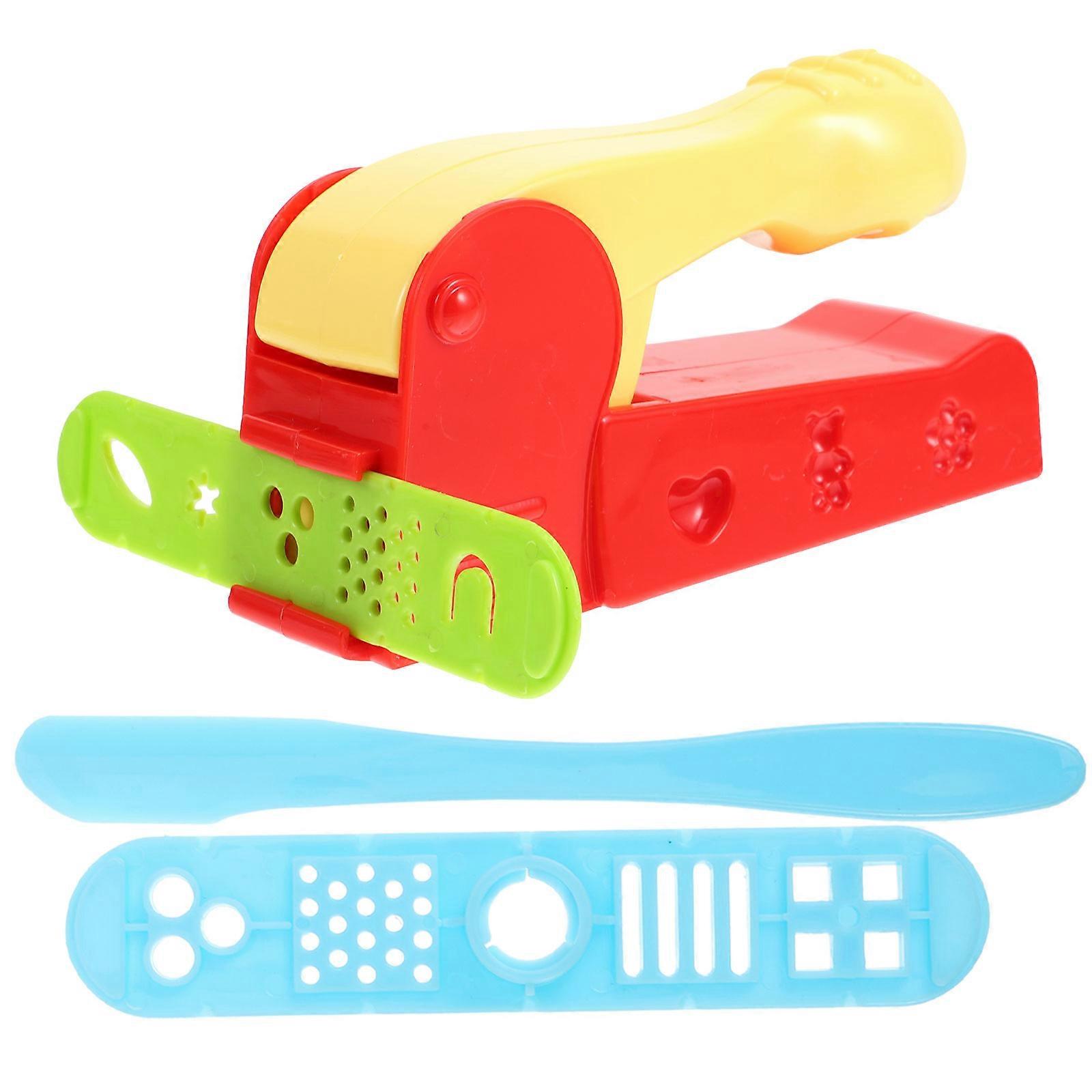 DIY Educational Toys Creative Playset for Kids with Safe Durable Plastic Tools in Red Color Great for Beach Playing 4PCS