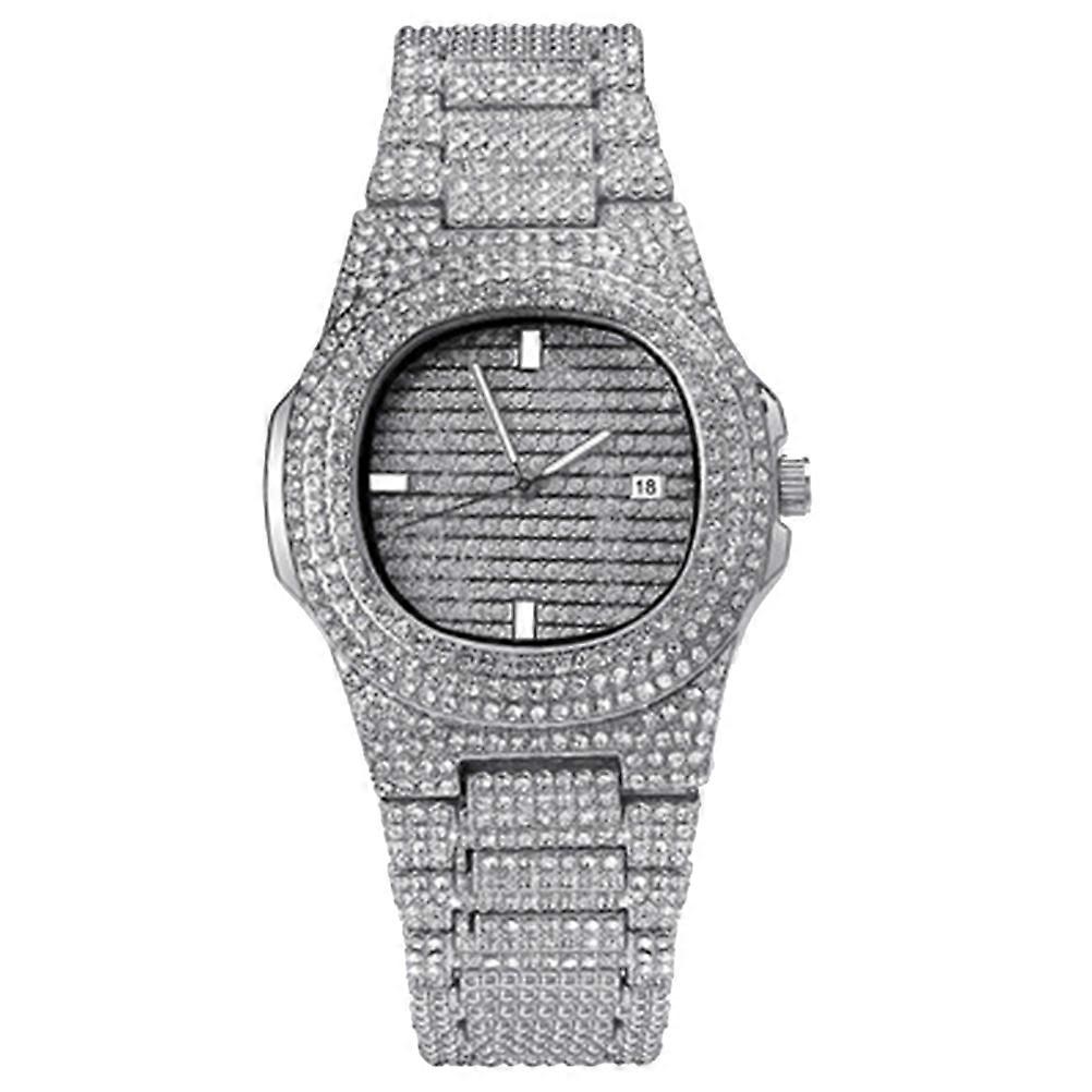 Gifting Wrist Watches, Quartz Functionality, Fashionably Designed for Men